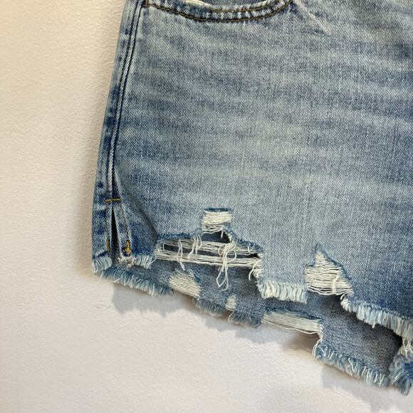 Aerie Distressed Denim Cutoff Shorts Light Wash Raw Hem Casual Summer S - Picture 8 of 8